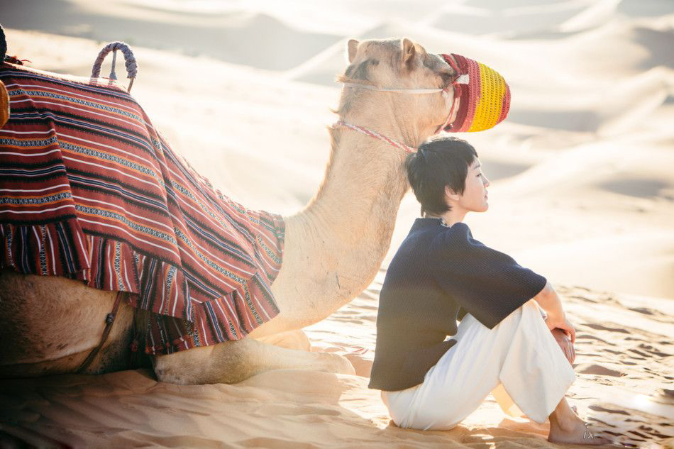 周迅沙漠大片曝光