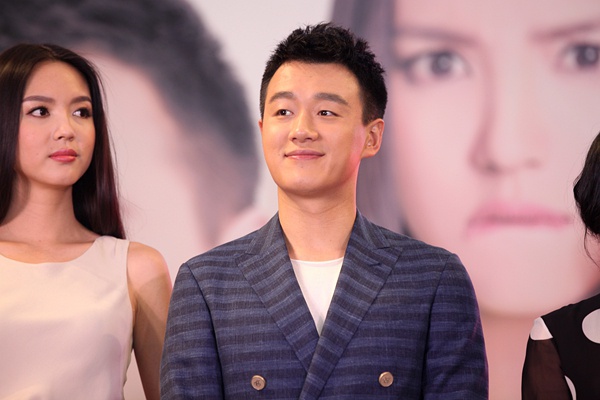 我的早更女友高清剧照