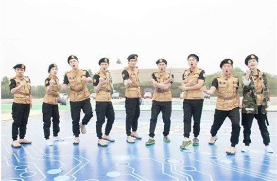 奔跑吧兄弟第四季全家福合照汇总