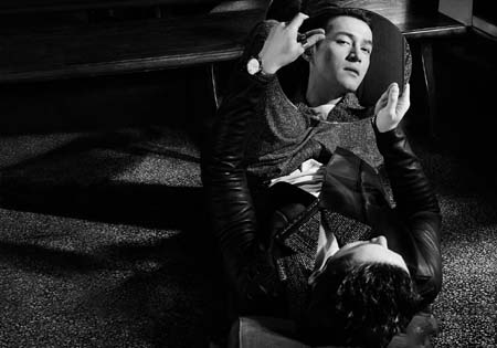 胡歌这次痞帅痞帅的 苏哥哥也会玩酷