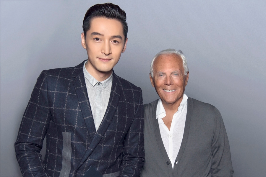 胡歌亮相米兰时装周 风度翩翩帅气逼人