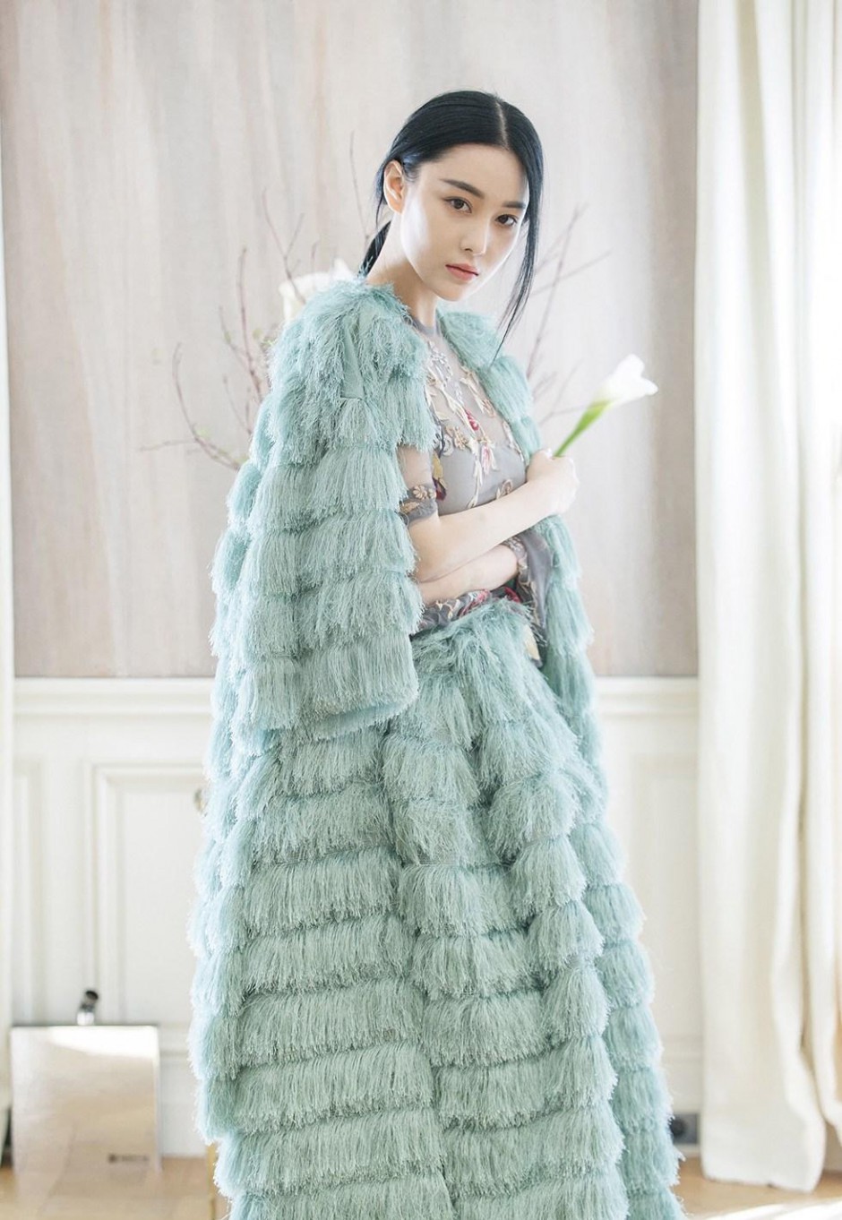 张馨予高清写真 时尚彰显气质