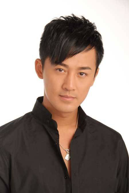 林峰帅气黑衬衫写真 尽展潮男魅力