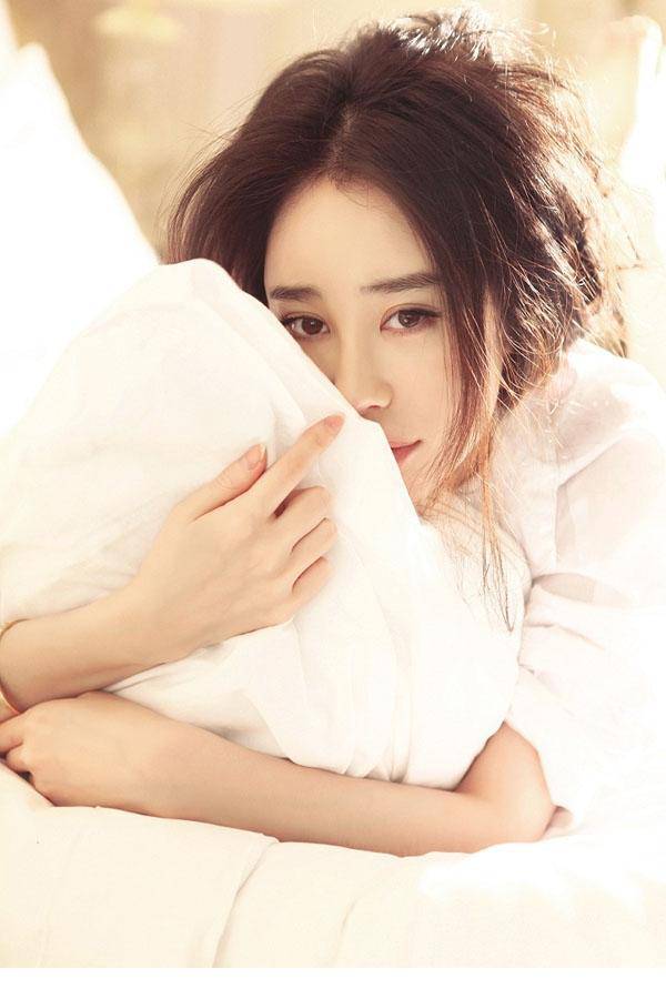 内地漂亮女演员姜欣雨白衬衫写真