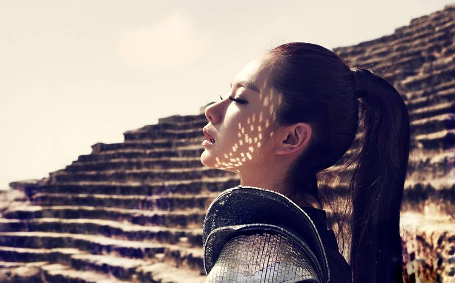 女明星戚薇美艳霸气写真大片