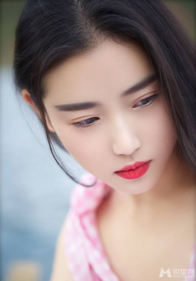 复古女神张辛苑唯美写真