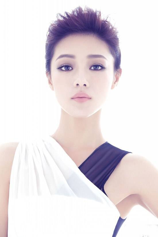 邓家佳时尚搭配迷人写真图片