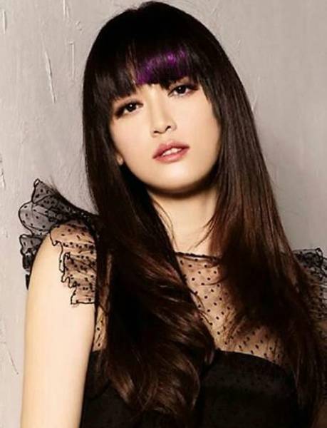 宅男女神陈乔恩尽显优雅高贵组图