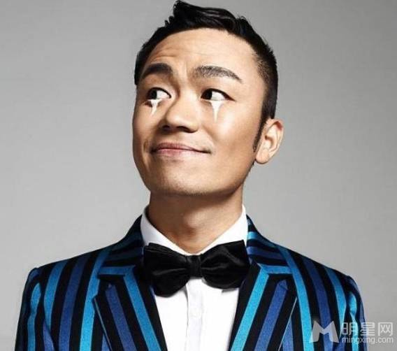 草根明星王宝强搞怪时尚大片