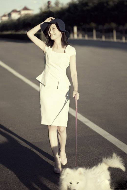 张檬优雅甜美时尚写真集锦