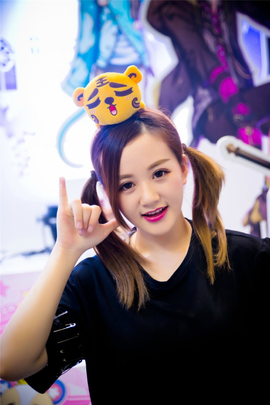 清纯美女高清图片