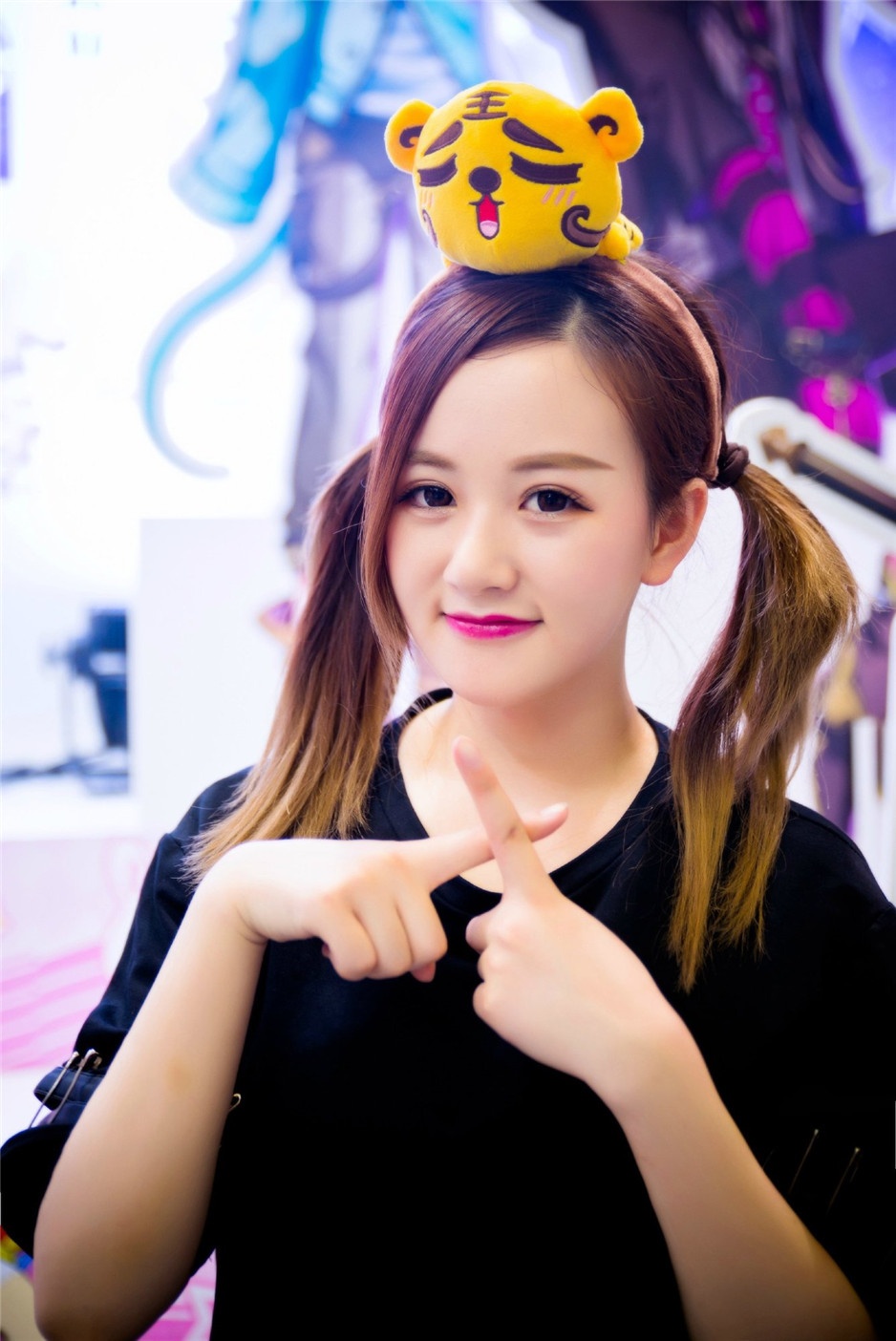 清纯美女高清图片