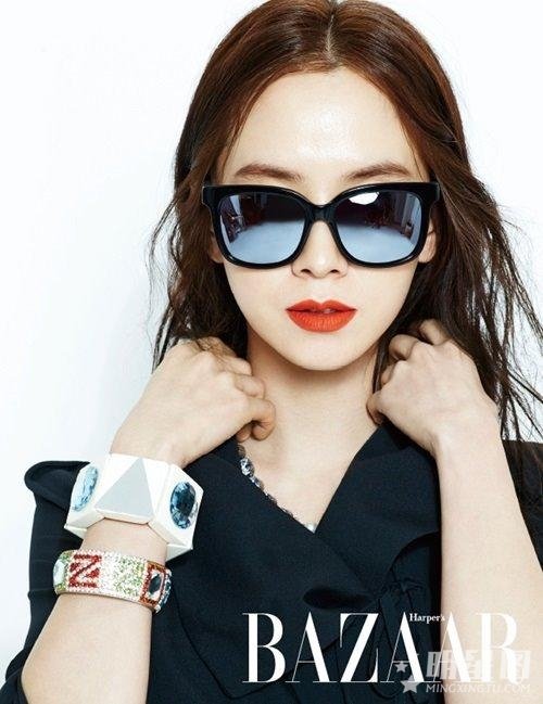 冷都女王宋智孝浓妆拍杂志时尚写真图片