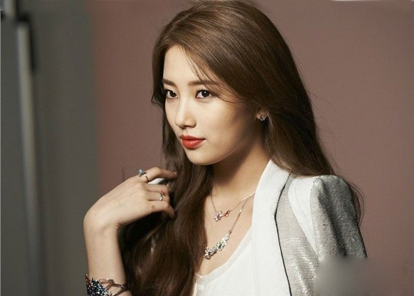 missA裴秀智奢华珠宝系列优雅写真图片