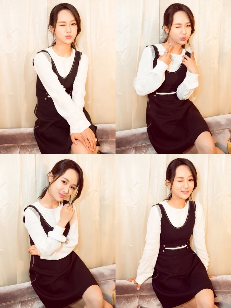杨紫最新写真曝光 嘟嘴wink少女感炸裂