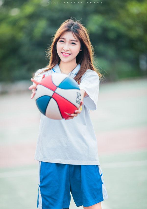 韩国学生美眉气质清纯校园写真