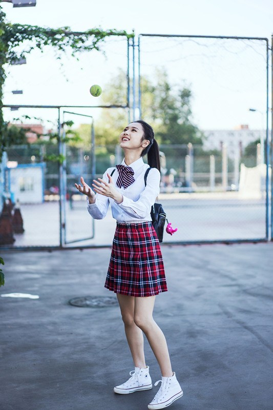 张慧雯首发清纯校园写真曝光