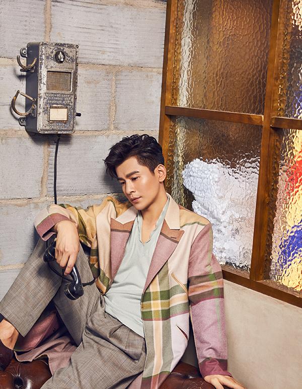 乔振宇完美侧颜俊朗有型