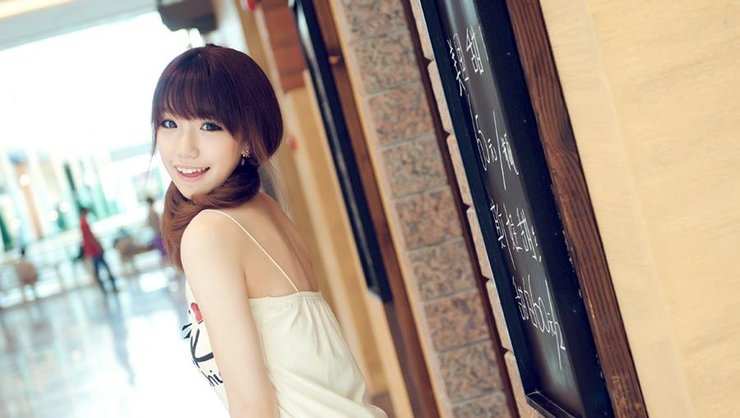 超纯可爱甜美小女生