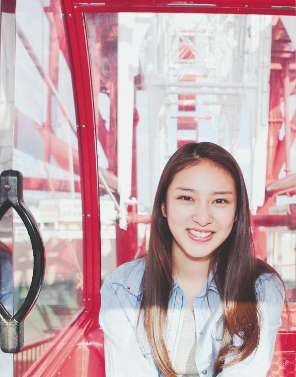 日本当红小花武井咲清新写真 娇俏动人