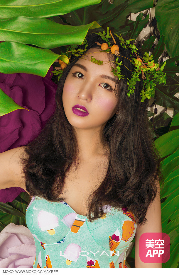 森系美女热带雨林清新写真