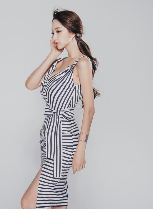 韩国美模轻熟气质 写真大片优雅