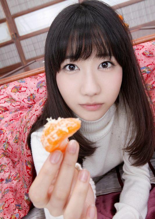 柏木由纪居家写真大片 俏皮卖萌