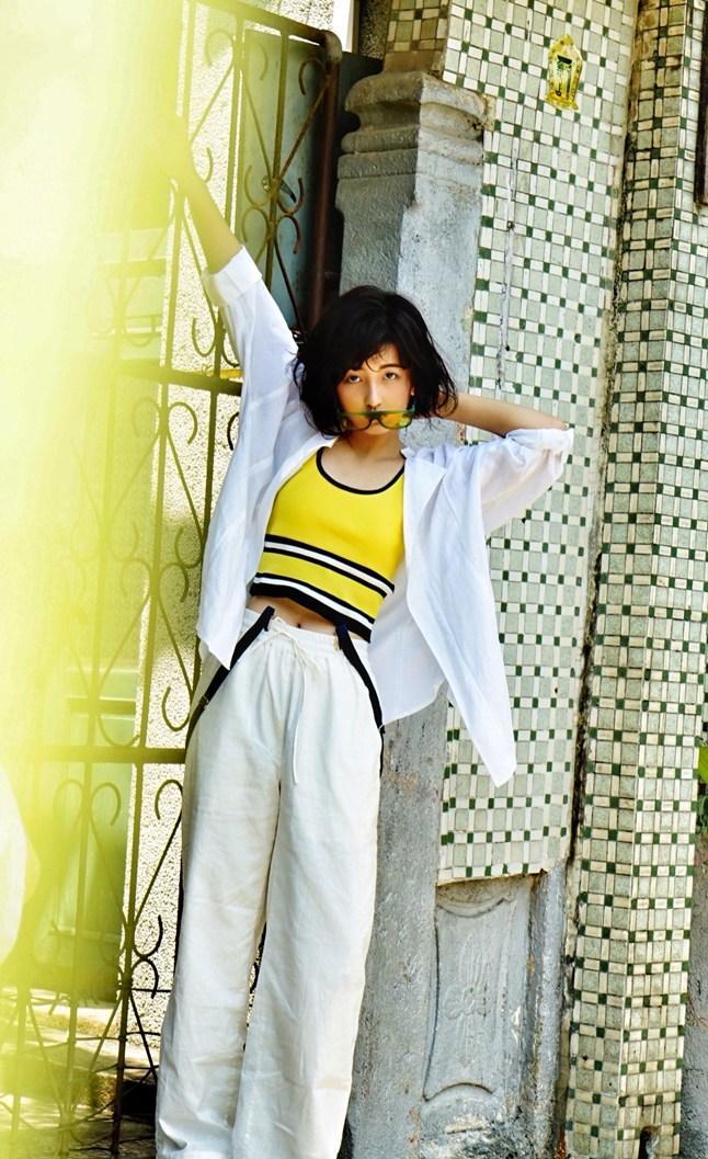 张子枫短发新写真曝光