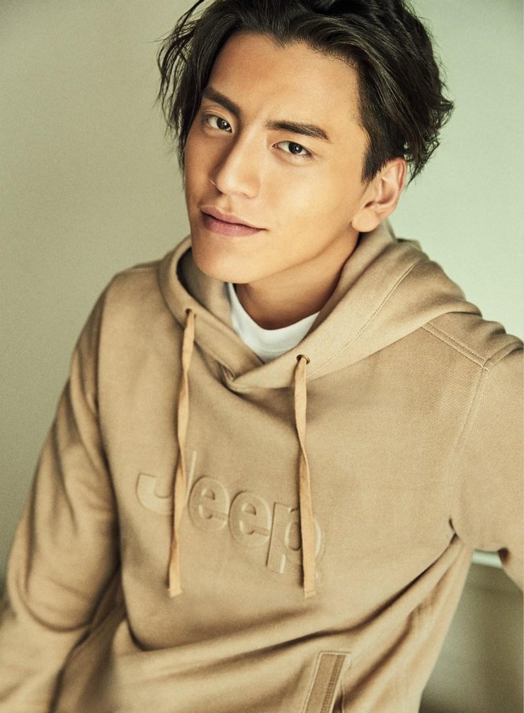 王大陆行走的画报体质 反转魅力大爆发