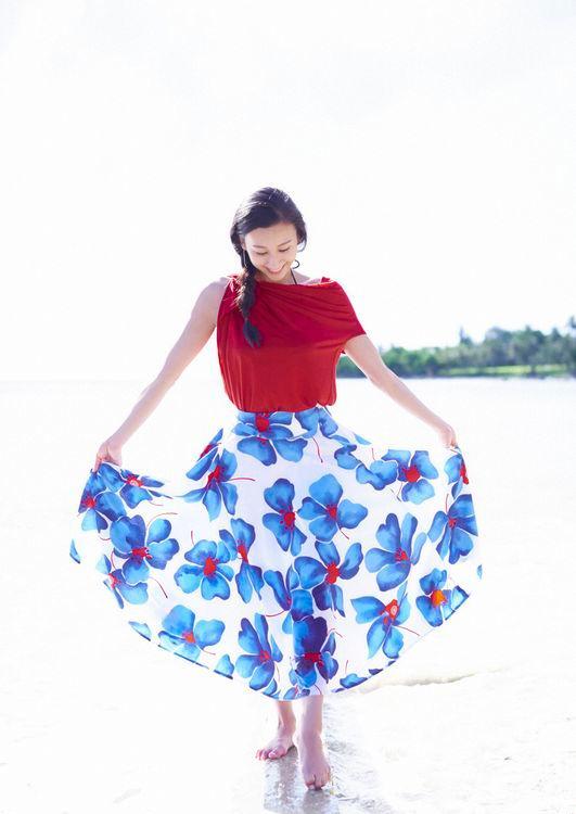 日本花滑选手浅田舞写真 熟女风情