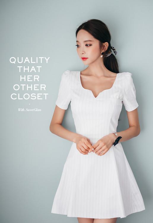 韩国美模居家写真秀长腿好身材 人美任性