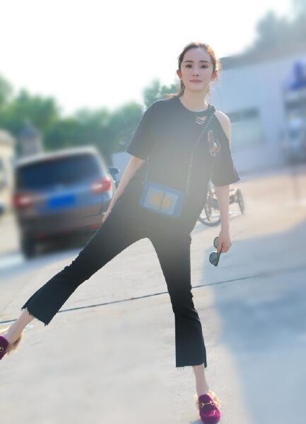 论私服只服杨幂 必杀技美腿美颜看呆你!