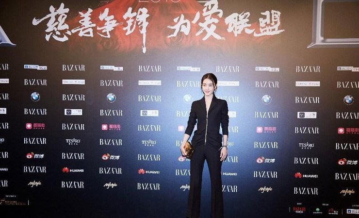 王丽坤时尚转型玩