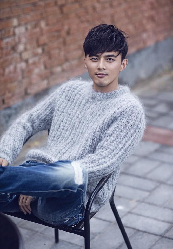 叶祖新最新时尚性感写真曝光