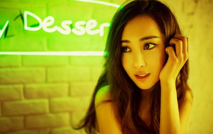 杜若溪睡衣风秀写真