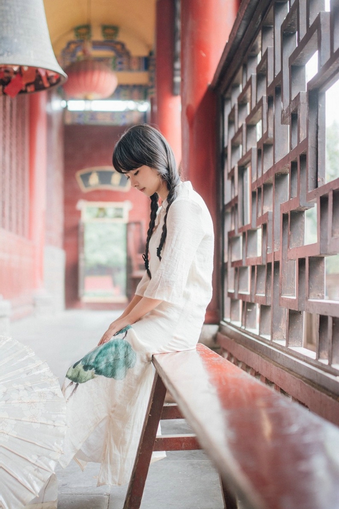 美女民国长裙户外娇巧甜美靓丽唯美写真