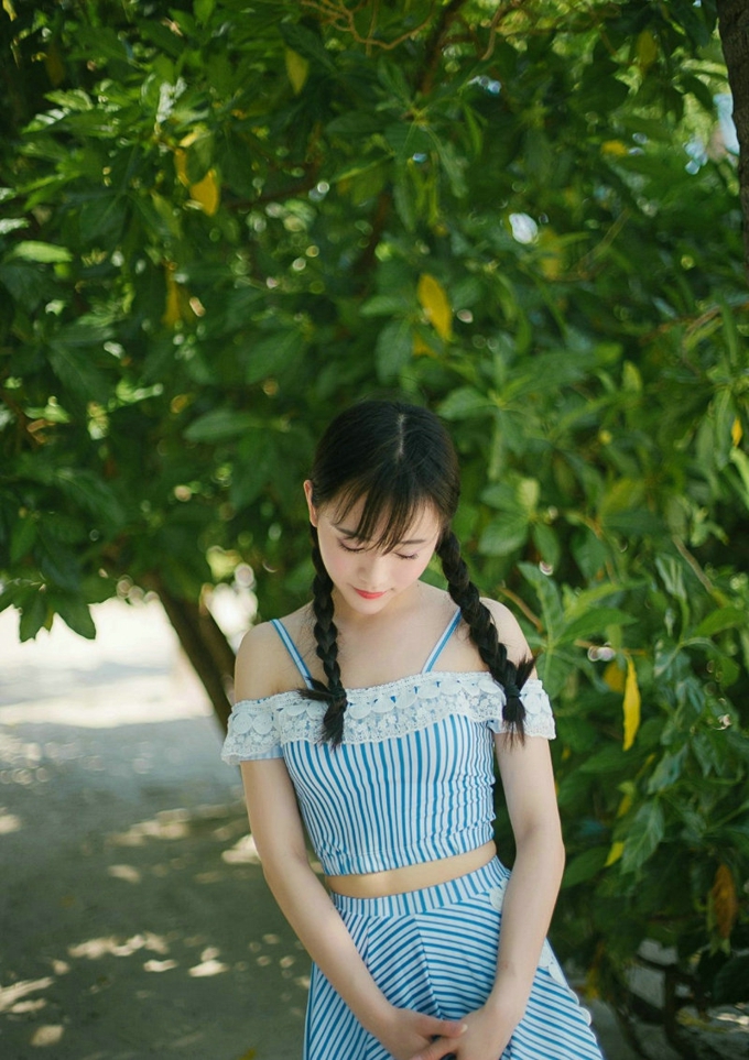 蓝裙美少女青春阳光非主流私拍套图