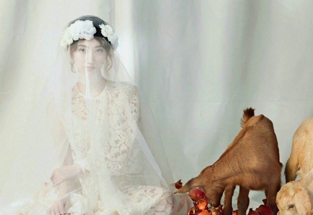 景甜时尚杂志写真