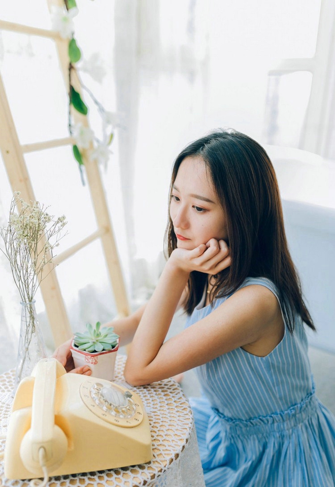 蓝裙美少女青春阳光非主流私拍套图