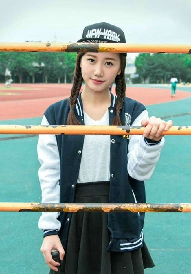 运动系棒球美女校园清新魅力写真