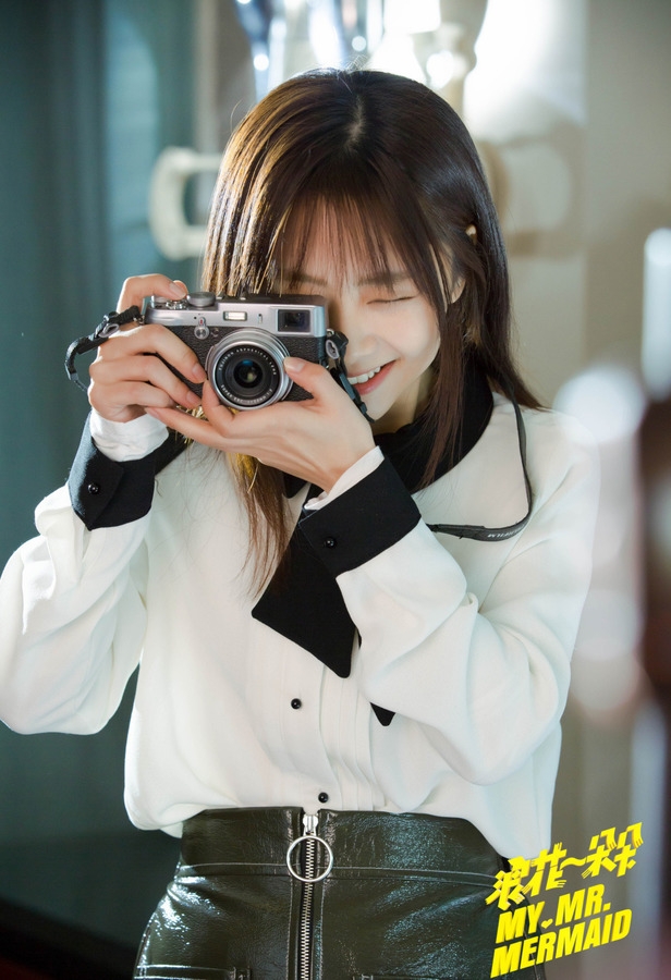 浪花一朵朵谭松韵高清美照