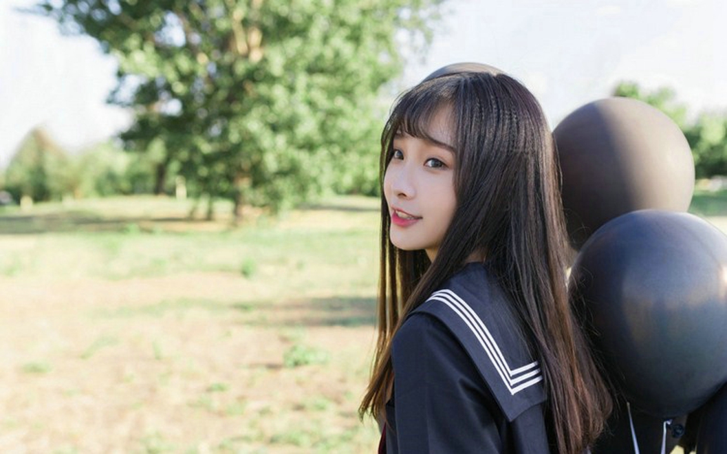 嗨森校服美女乌黑长发美女写真