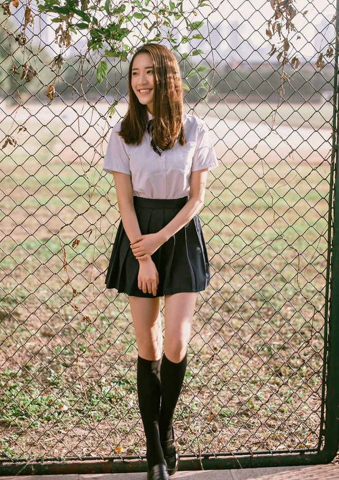 校园美女清新甜美唯美写真