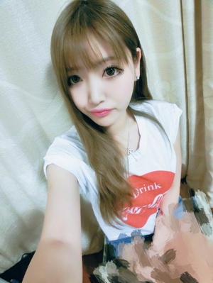 背带裤柠檬少女丸子头俏皮可爱吸睛