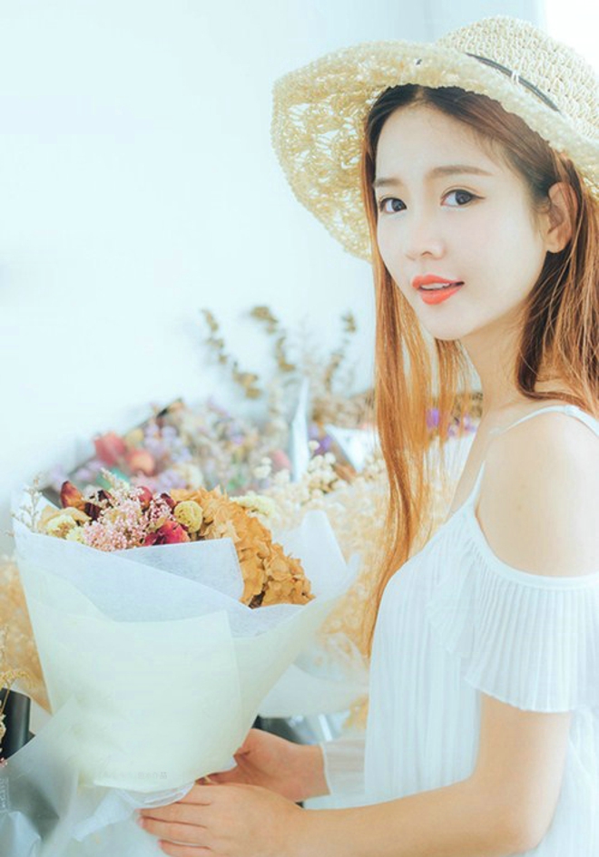 如花似玉醉美女清新午后写真集