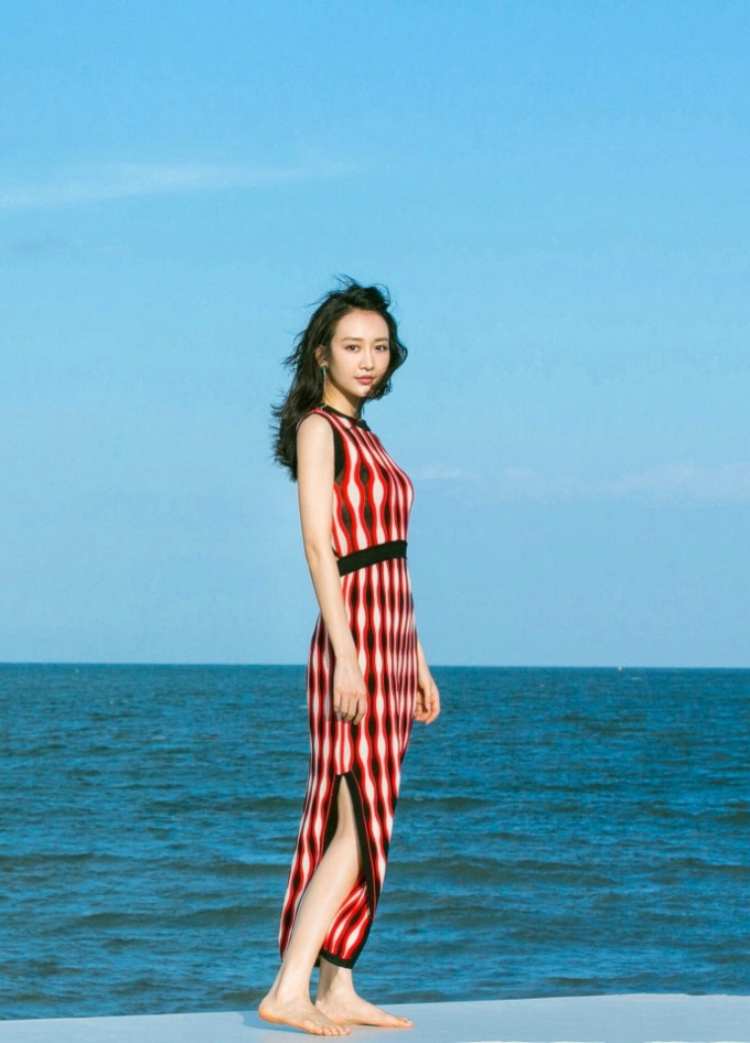 王鸥海边随拍清新自然而不做作