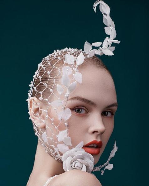 繁花似锦觅安宁的妆容