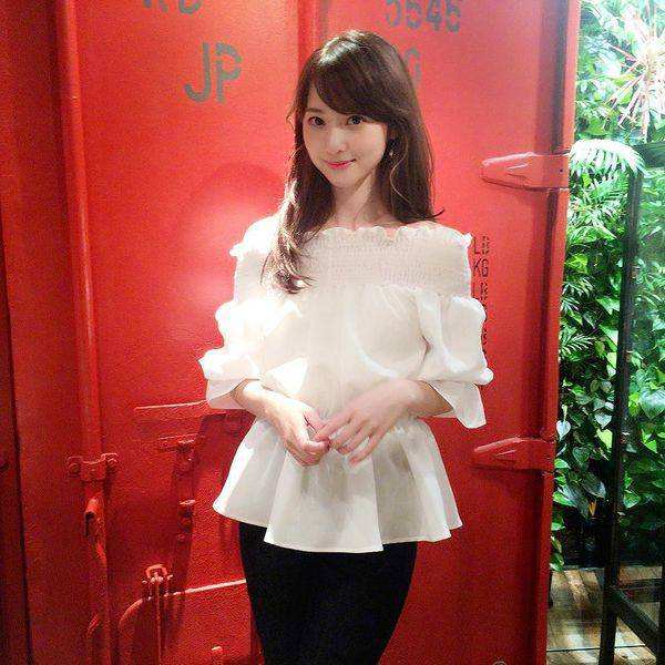 日本医学院清纯校花晒美照变网红