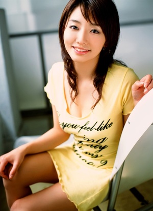 背带裤柠檬少女丸子头俏皮可爱吸睛