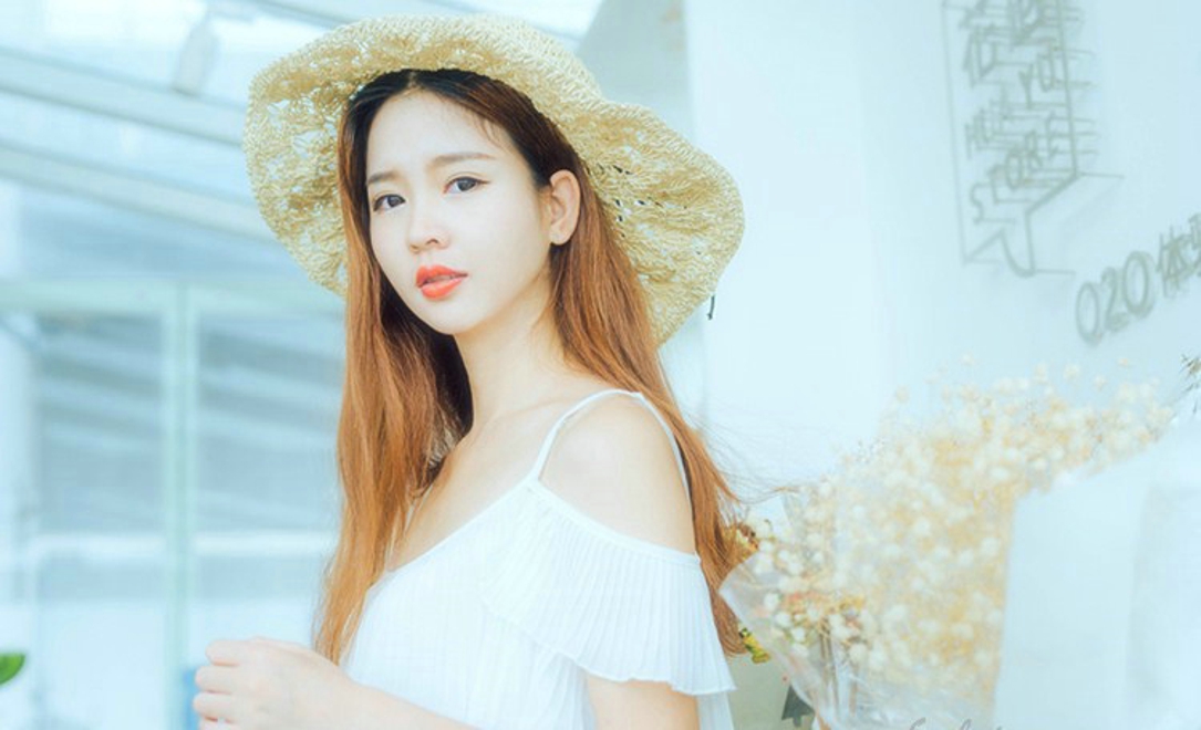 如花似玉醉美女清新午后写真集